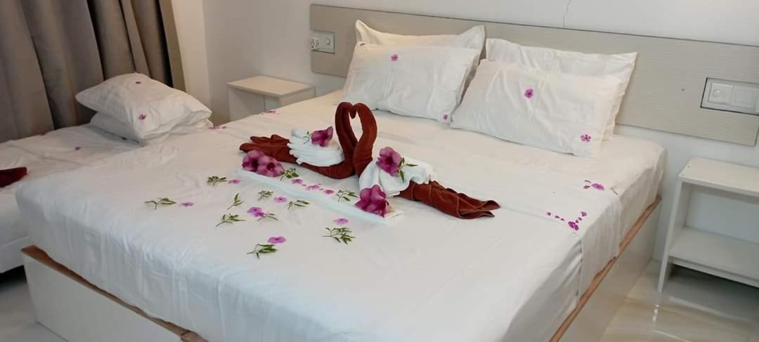 Thoddoo Garden Inn Esterno foto